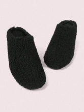 Plus Size Red Furry Comfortable Casual Slip-On Slippers For Women,
